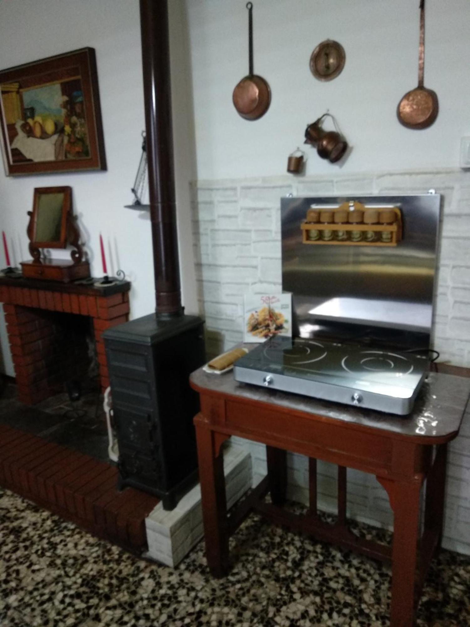 Casa Le Rose Villa Ameno ภายนอก รูปภาพ